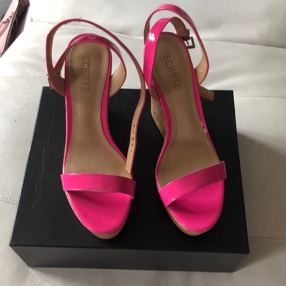 Pink Wedge Schiltz - Picture 2 of 3